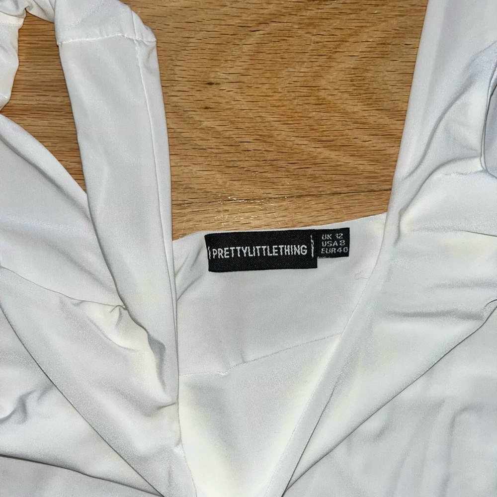 PrettyLittleThing Ivory White Tank Top Bodysuit - Picture 2 of 3